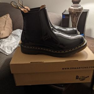 Dr. Marten's women's 9